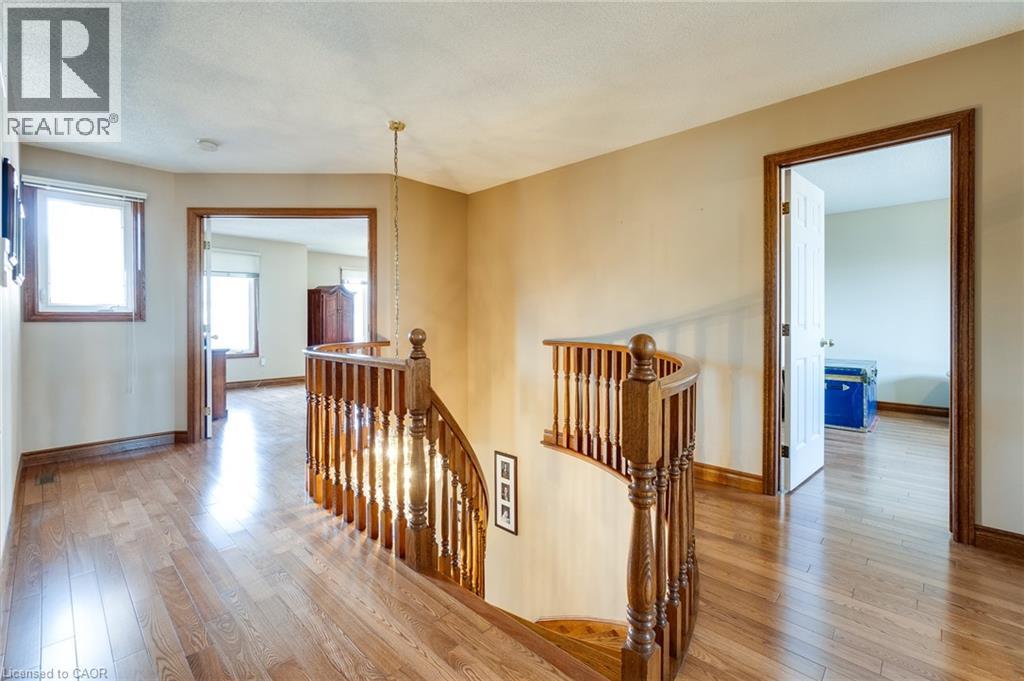 137 National Drive Property Photo 31
