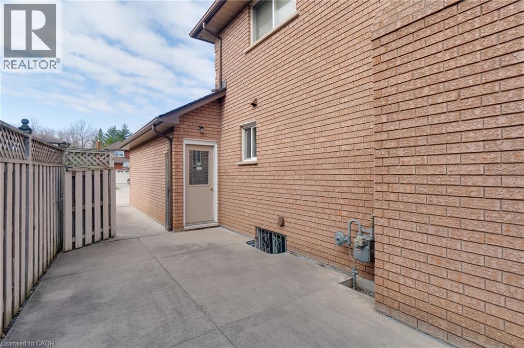 137 National Drive Property Photo 42
