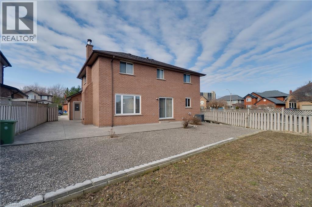 137 National Drive Property Photo 44