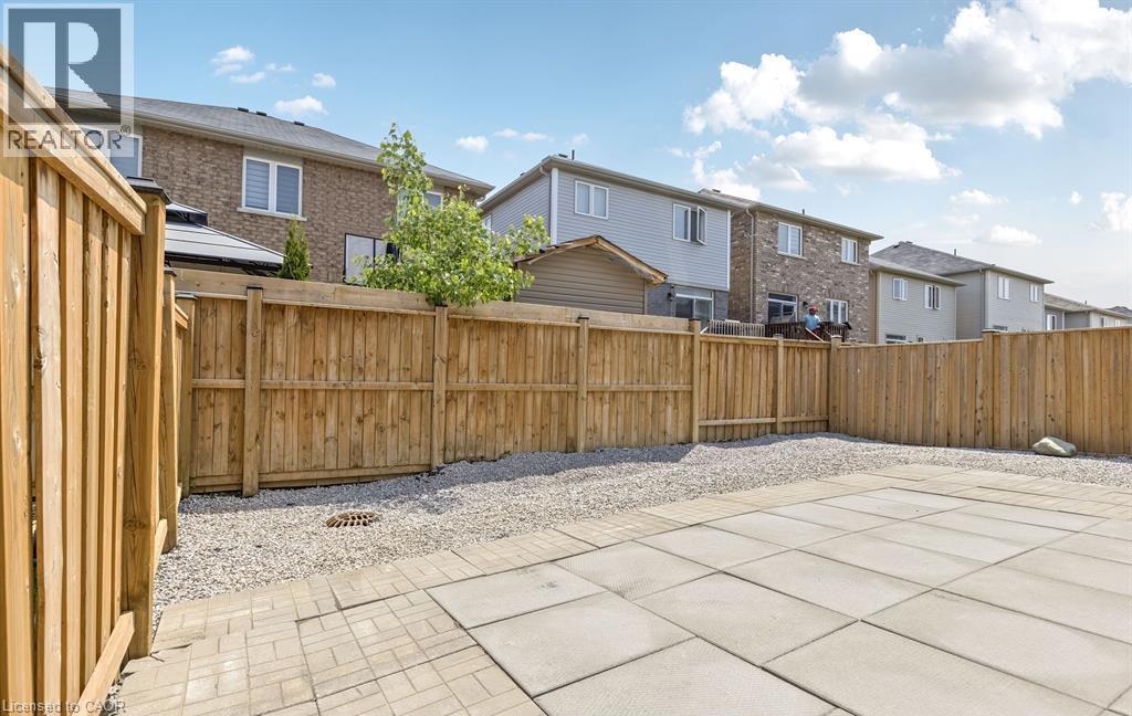 25 Munro Circle Property Photo 3