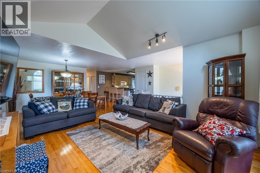 143 Orchard Avenue Property Photo 3