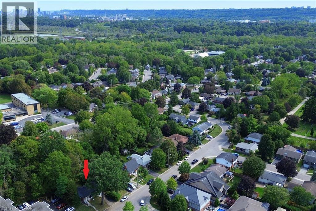 24 Delsey Street Property Photo 4