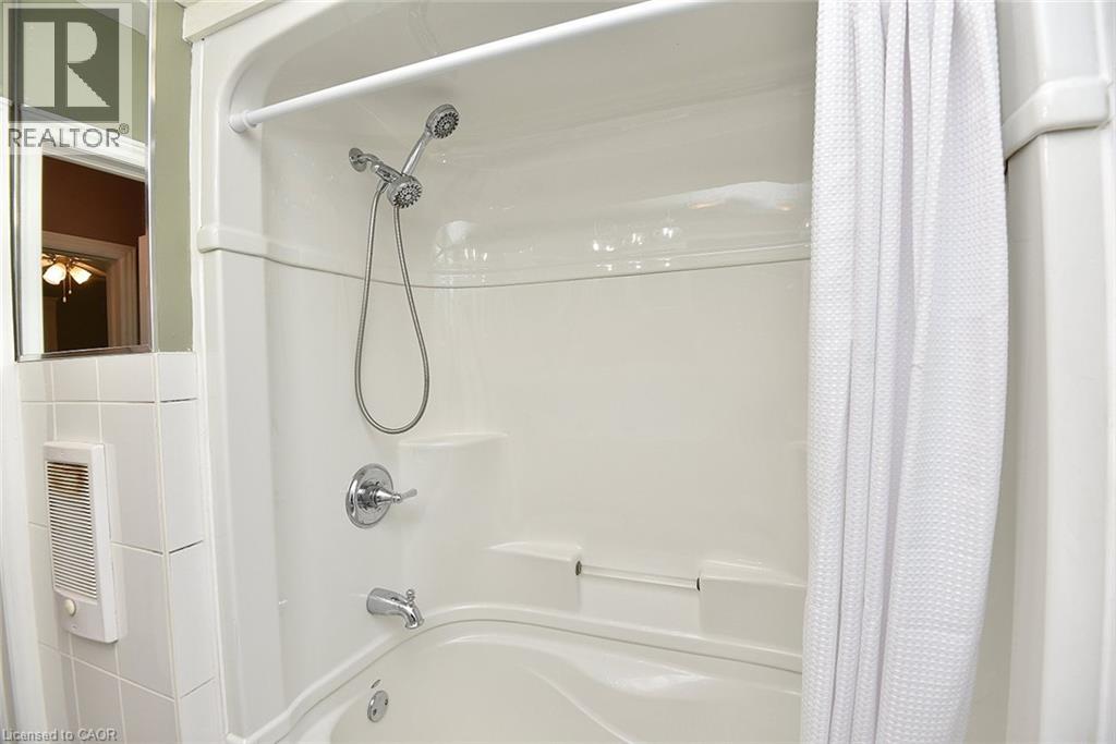 24 Delsey Street Property Photo 30