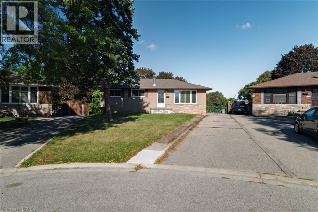 19 GILLRIE Court Property Photo 1