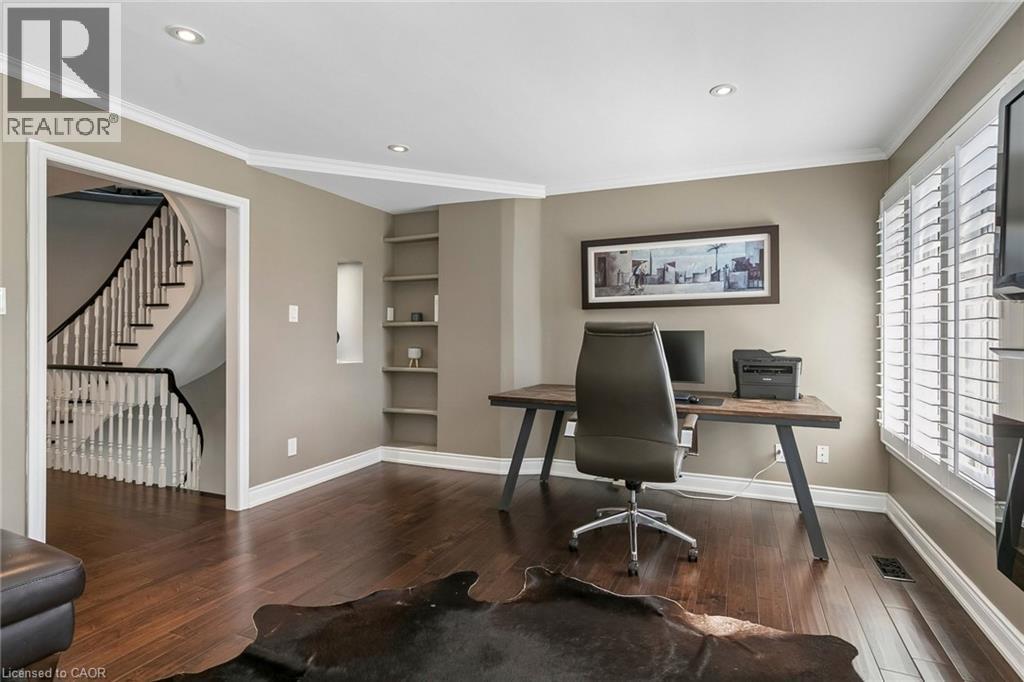 73 Windhaven Place Property Photo 23