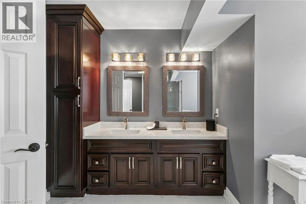 73 Windhaven Place Property Photo 32