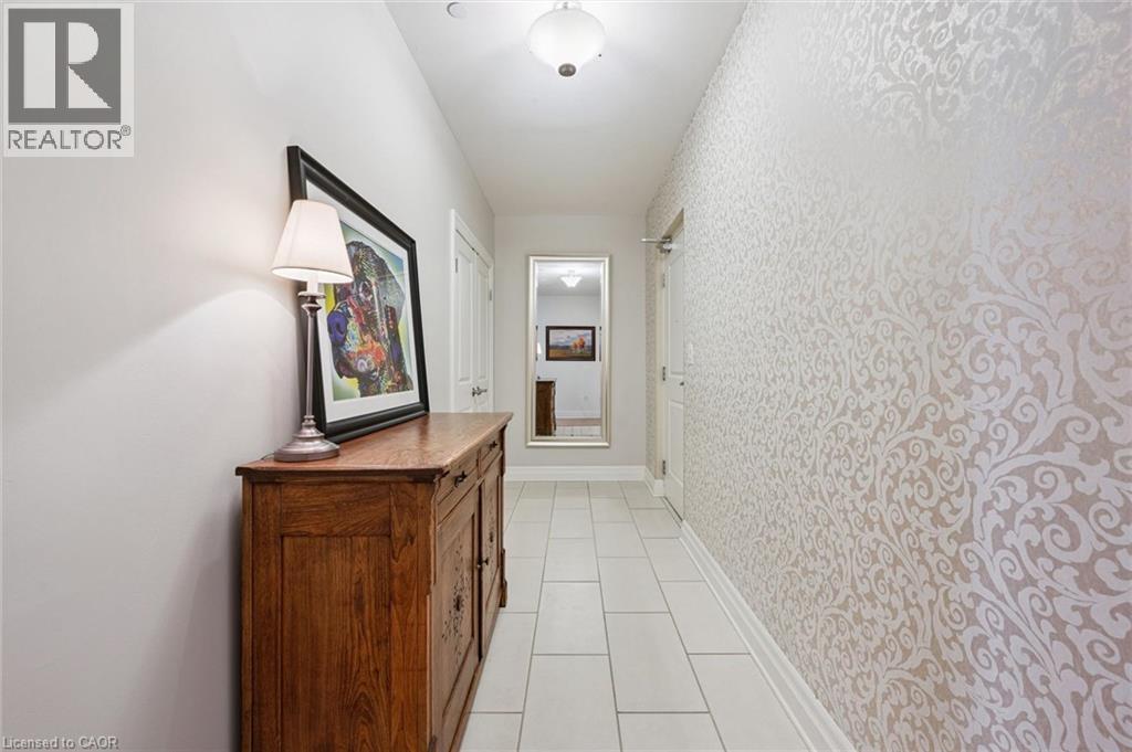 160 Macdonell Street Unit# 802 Property Photo 8