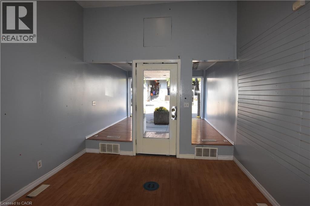 40 & 42 Robinson Street Property Photo 8