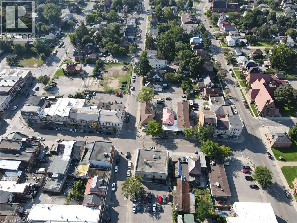 40 & 42 Robinson Street Property Photo 24