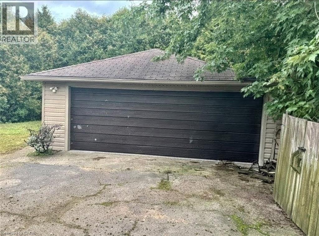 2428 Eileen Drive Property Photo 11