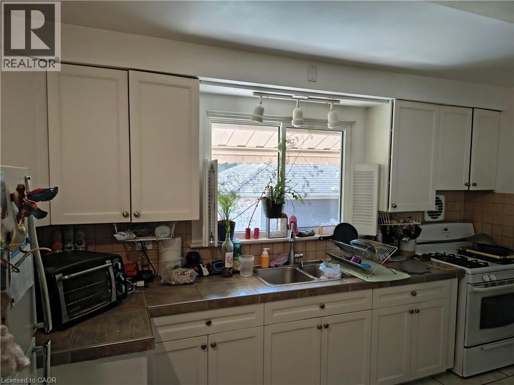 2428 Eileen Drive Property Photo 24
