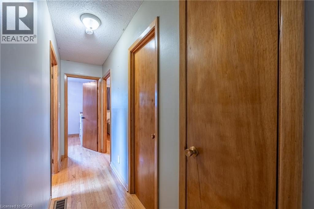 9 Adams Lane Property Photo 13