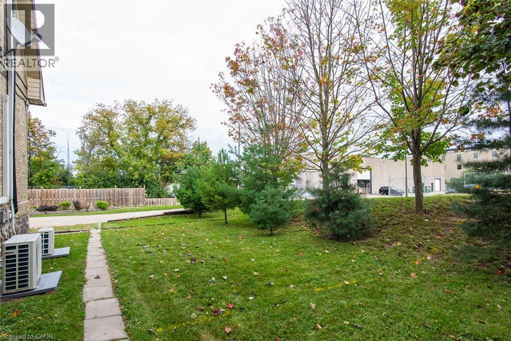 94 Margaret Avenue Property Photo 8