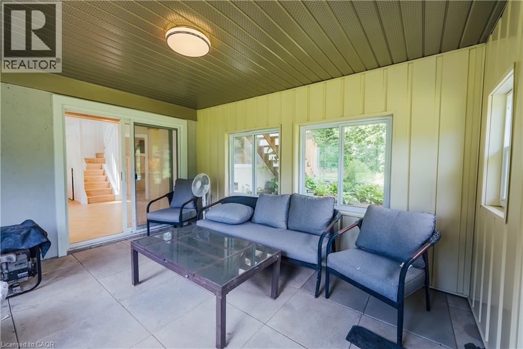 11 Side Road Property Photo 26