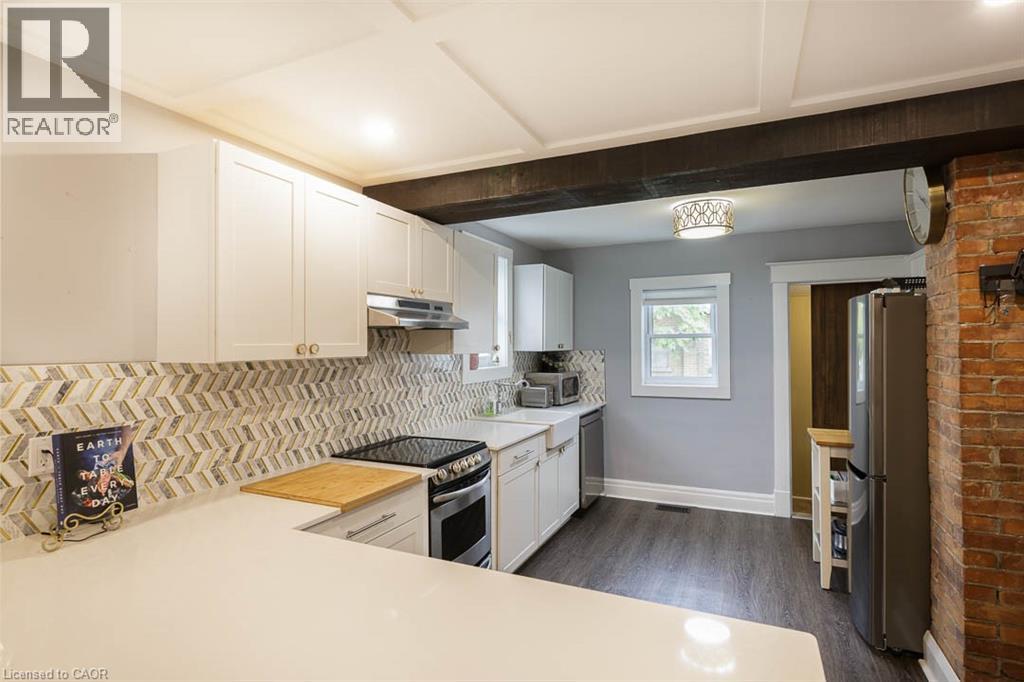241 Vine Street Property Photo 1