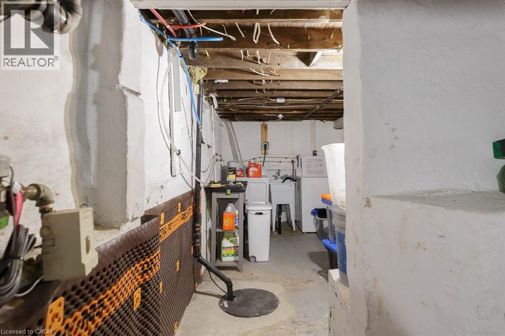 241 Vine Street Property Photo 17