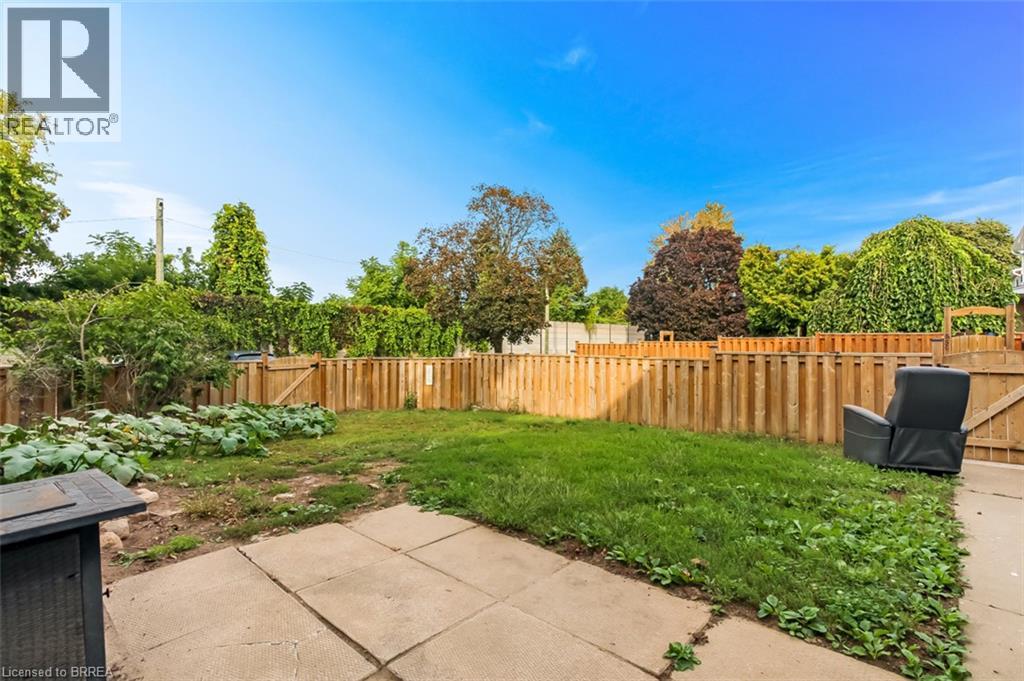 51 Metcalfe Crescent Unit# D Property Photo 2