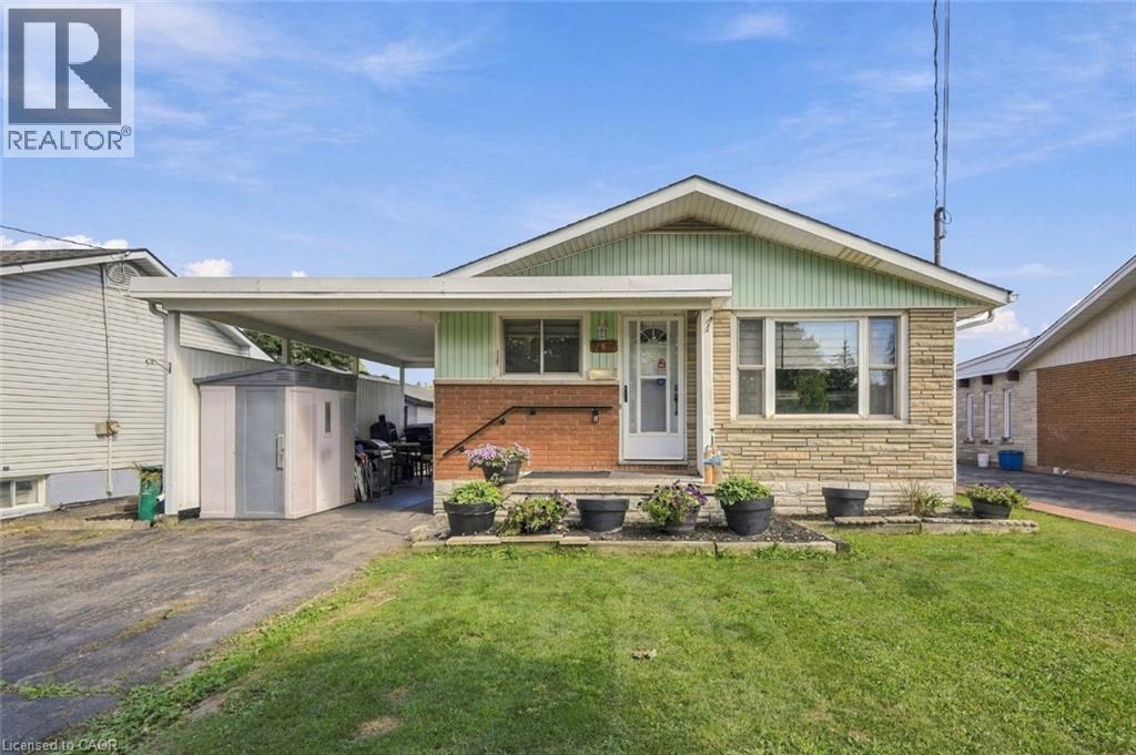 287 Santone Avenue Property Photo 2
