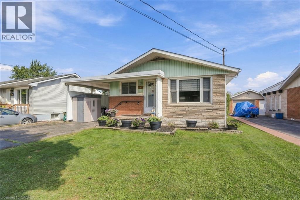 287 Santone Avenue Property Photo 4
