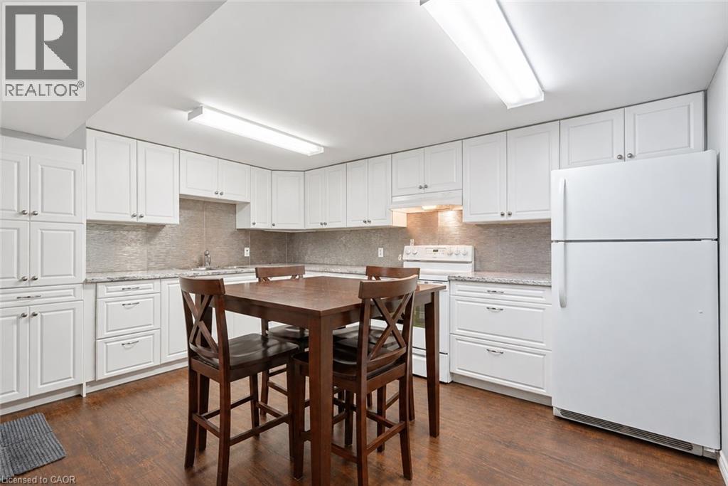 287 Santone Avenue Property Photo 18