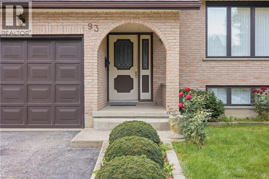 93 Old Chicopee Drive Property Photo 3