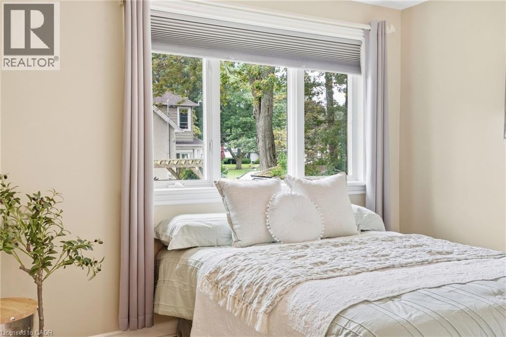 39 Rosemount Avenue Property Photo 25