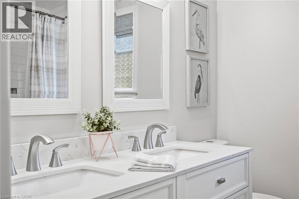 39 Rosemount Avenue Property Photo 29