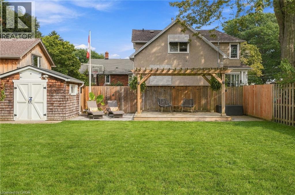 39 Rosemount Avenue Property Photo 41