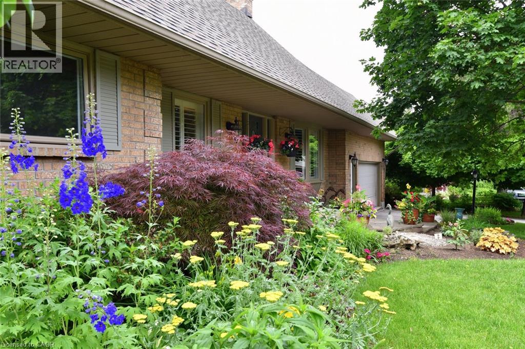 34 Howard Boulevard Property Photo 3