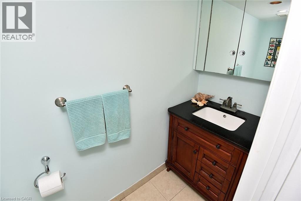 34 Howard Boulevard Property Photo 40