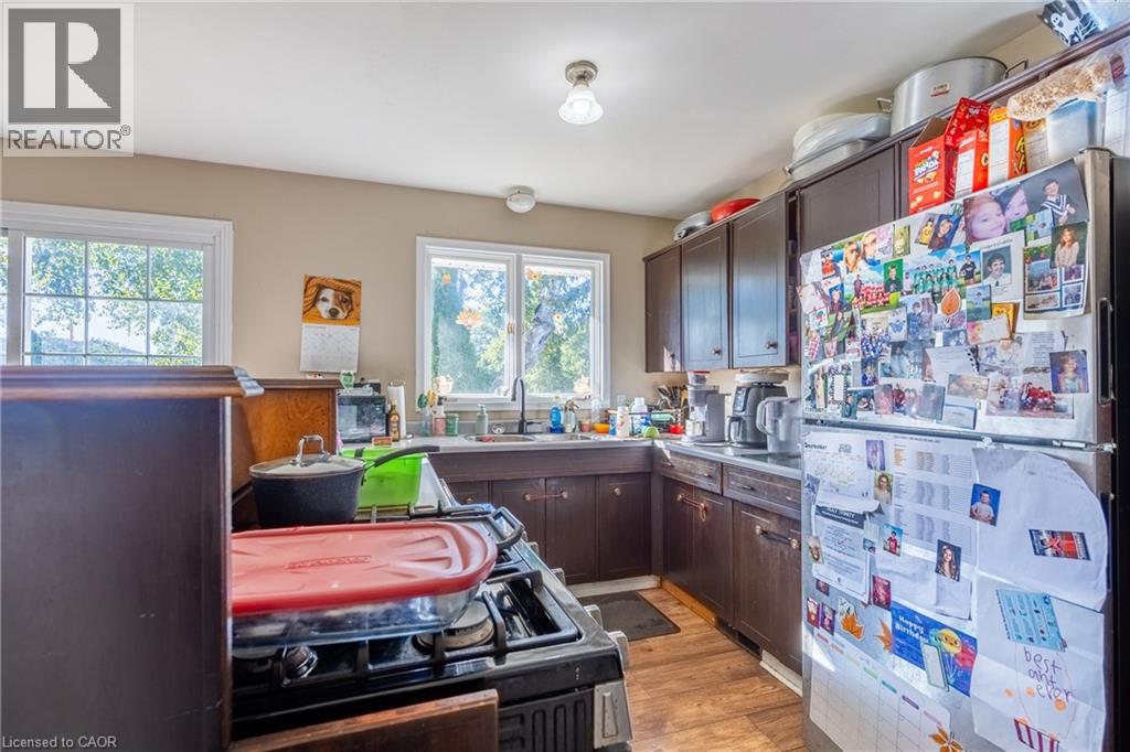 154 First Avenue Property Photo 10