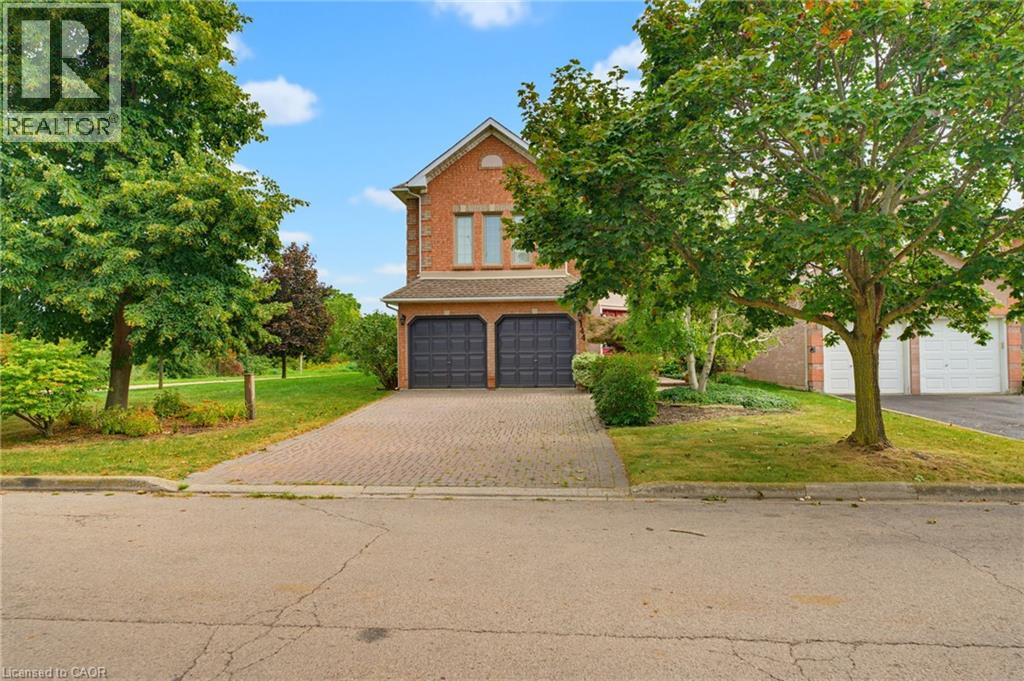 144 COVE Crescent Property Photo 1
