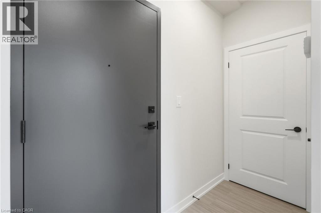 2500 Saw Whet Boulevard Unit# 122 Property Photo 3