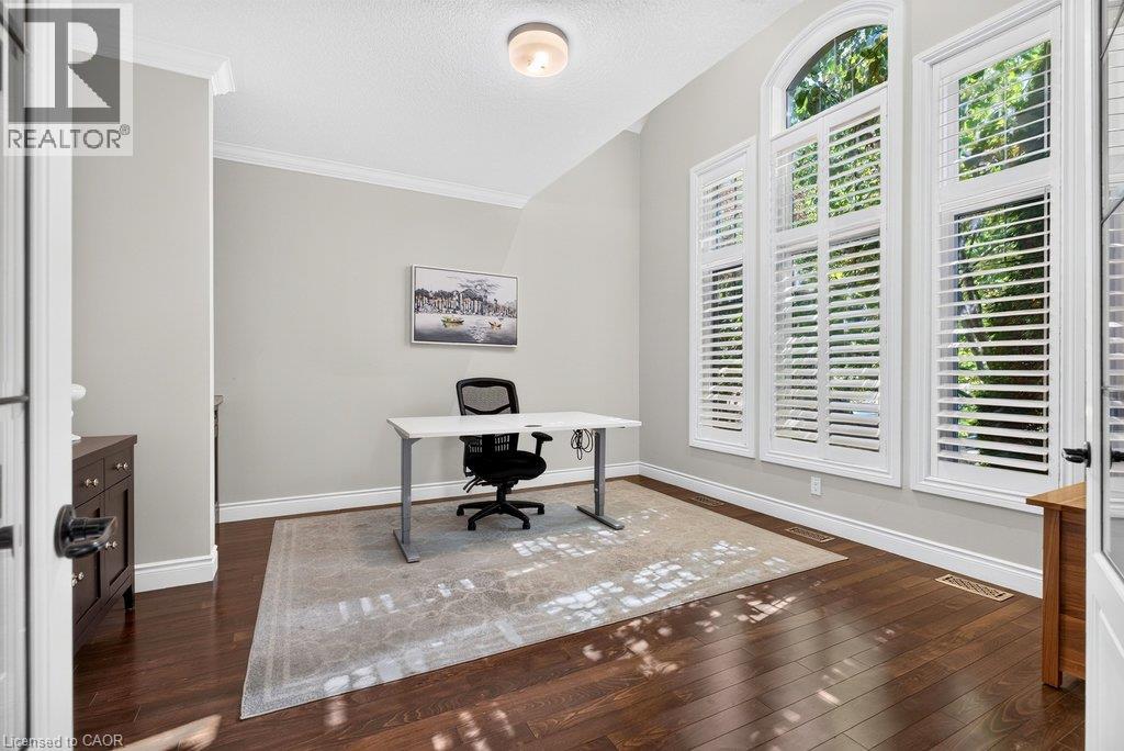 225 Lakeside Avenue Property Photo 18