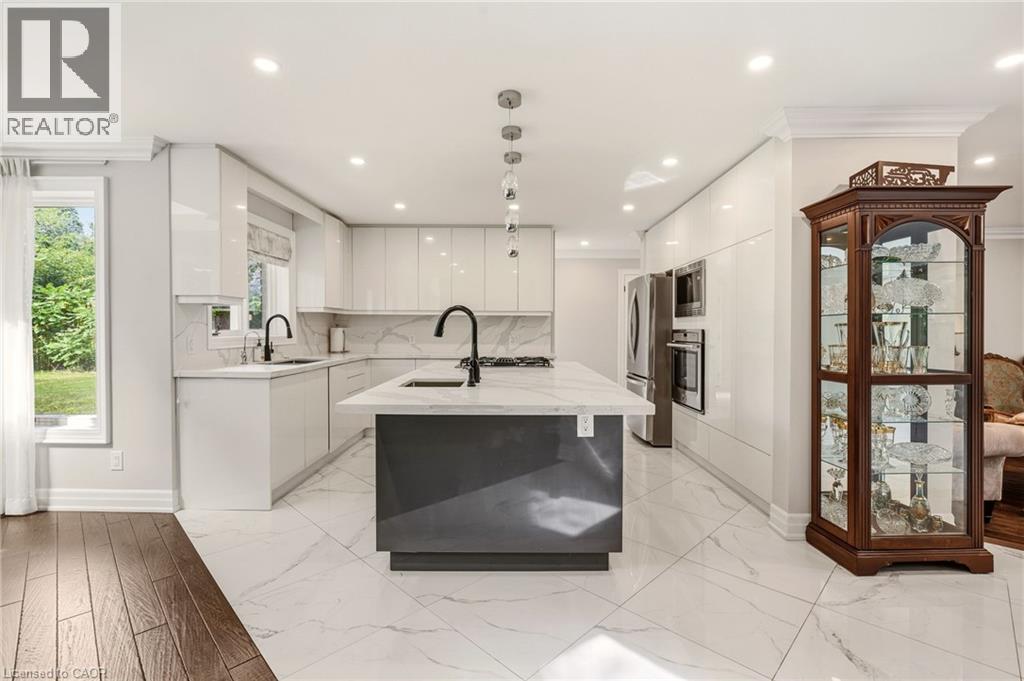 8010 Guelph Line Property Photo 11
