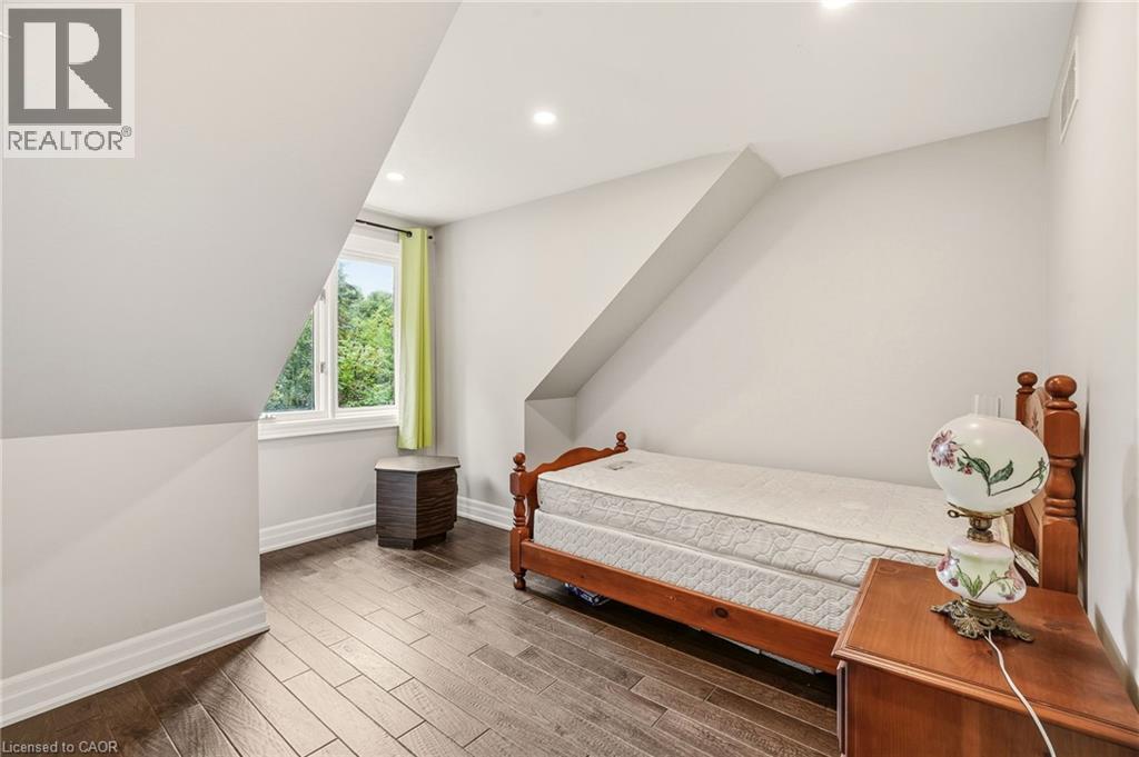8010 Guelph Line Property Photo 24