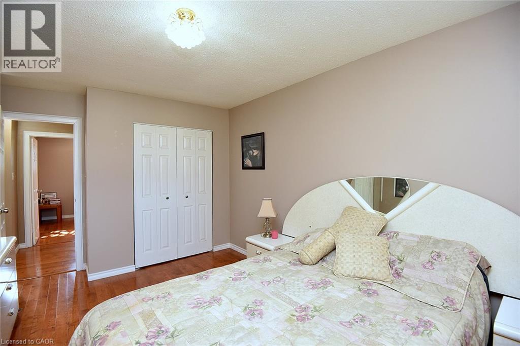 100 Golden Orchard Drive Property Photo 20