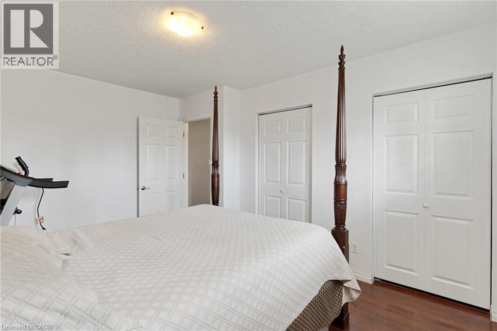 63 Cedarhill Crescent Property Photo 18