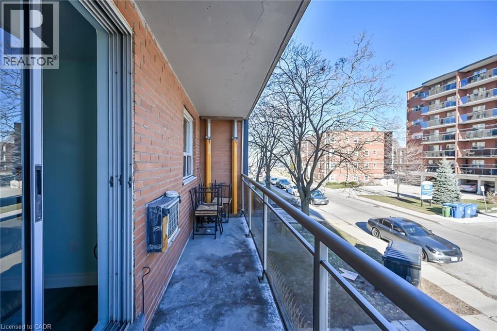 30 Summit Avenue Unit# 202 Property Photo 1