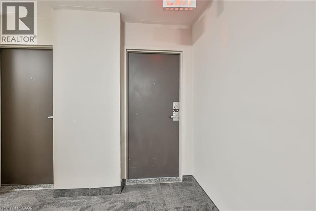 30 Summit Avenue Unit# 202 Property Photo 6