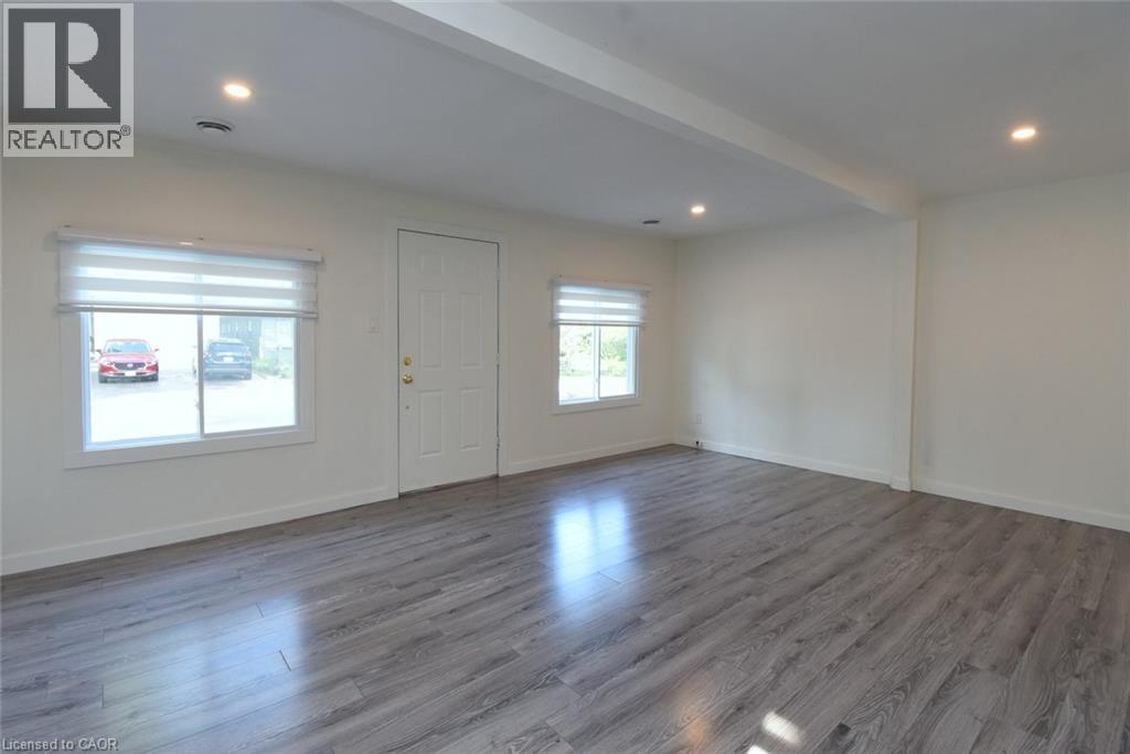 10 Graham Street Property Photo 3