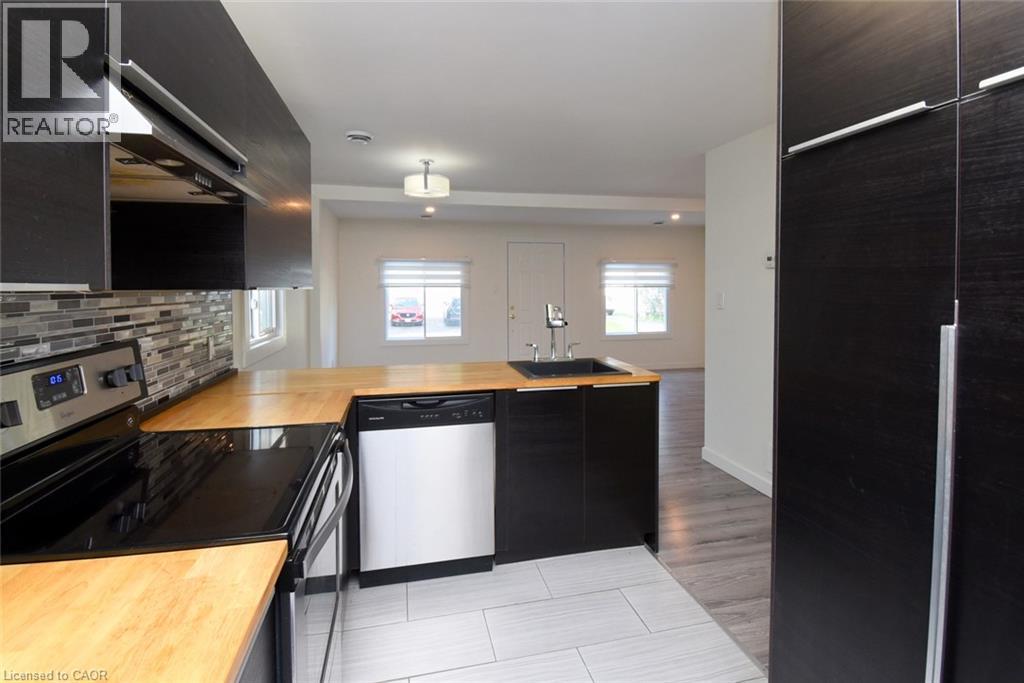 10 Graham Street Property Photo 7