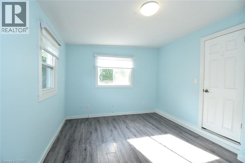 10 Graham Street Property Photo 18