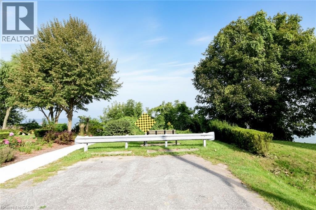 10 Graham Street Property Photo 26