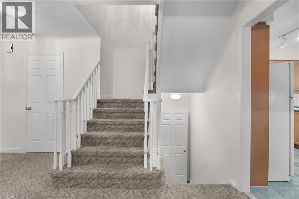 2175 Country Club Drive Unit# 2 Property Photo 18