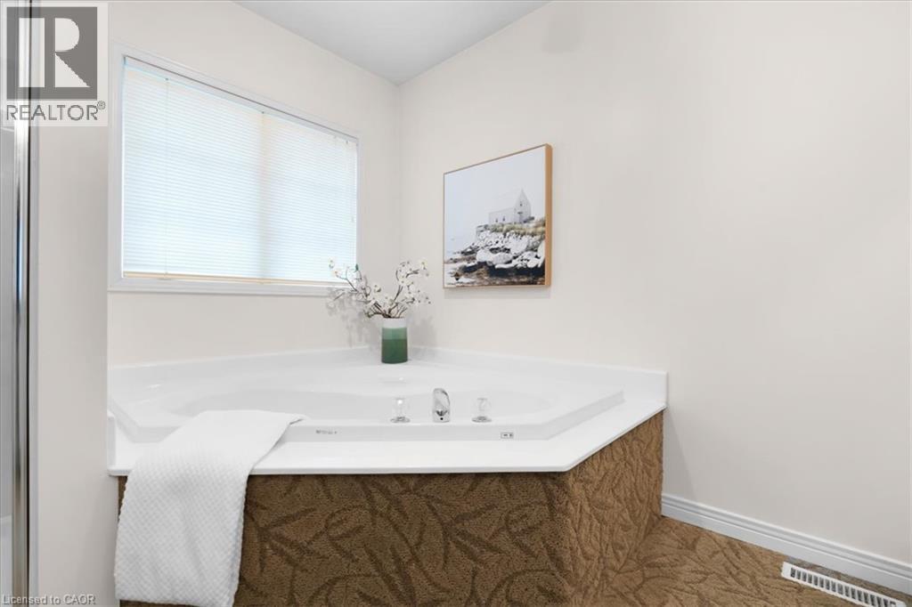 2175 Country Club Drive Unit# 2 Property Photo 26