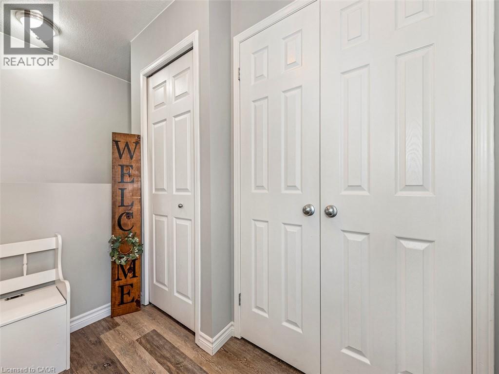 15 Powell Lane Property Photo 6