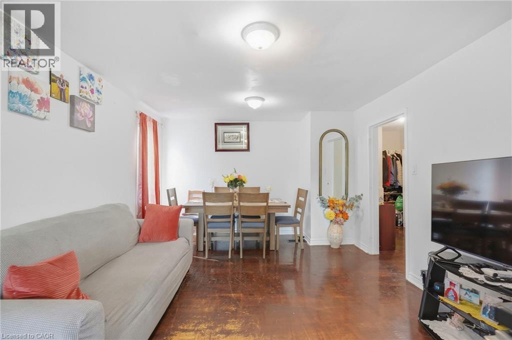 1631 Weston Road Property Photo 9
