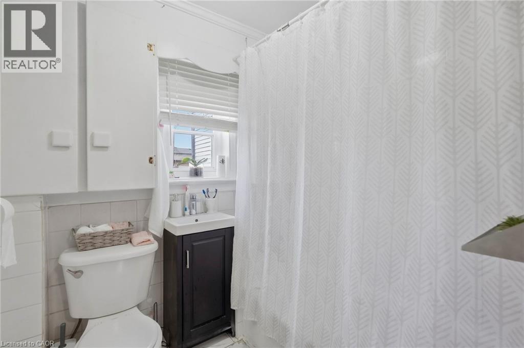 1631 Weston Road Property Photo 15