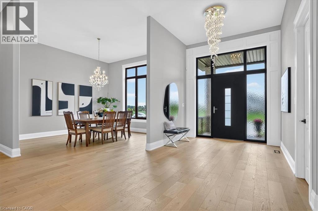 670 Bishopsgate Road Unit# 8 Property Photo 12